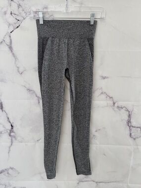 GYMSHARK Gray Seamless High-Waist Leggings size small